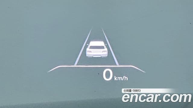 Genesis GV80 2021 — ფოტო 17/20