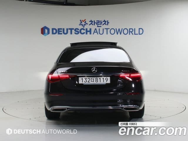 Mercedes-Benz S-Class 2024 — ფოტო 16/20
