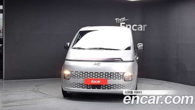 Hyundai Staria 2021 — Şəkil 3/20