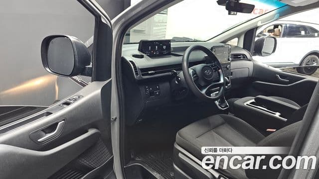 Hyundai Staria 2021 — ფოტო 10/20