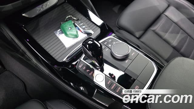 BMW X4 2023 — Фото 9/20