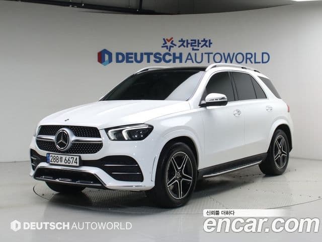 Mercedes-Benz GLE-Class 2021 — Фото 1/20