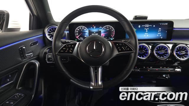 Mercedes-Benz A-Class 2024 — ფოტო 12/20