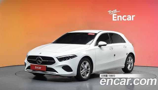 Mercedes-Benz A-Class 2024 — ფოტო 1/20