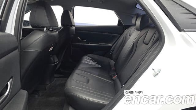 Hyundai Avante 2023 — Şəkil 12/20