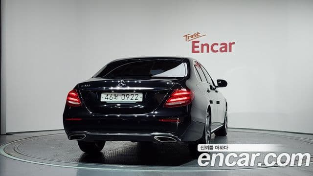 Mercedes-Benz E-Class 2019 — Şəkil 4/20