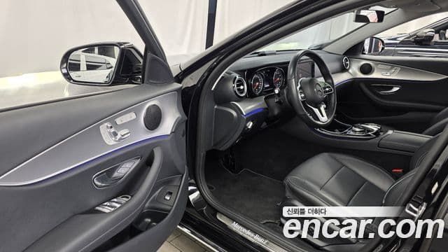 Mercedes-Benz E-Class 2019 — Şəkil 10/20