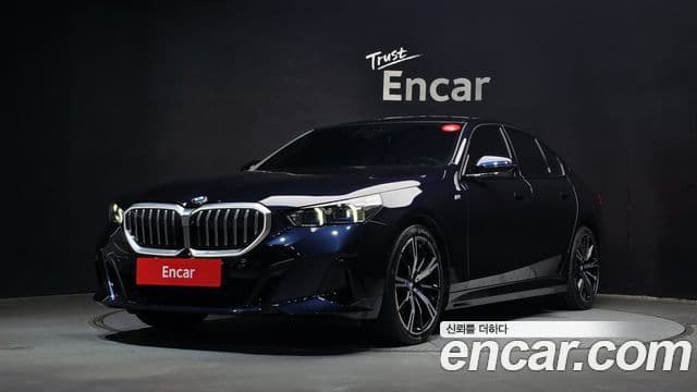 BMW 5 Series 2024 — Şəkil 1/20