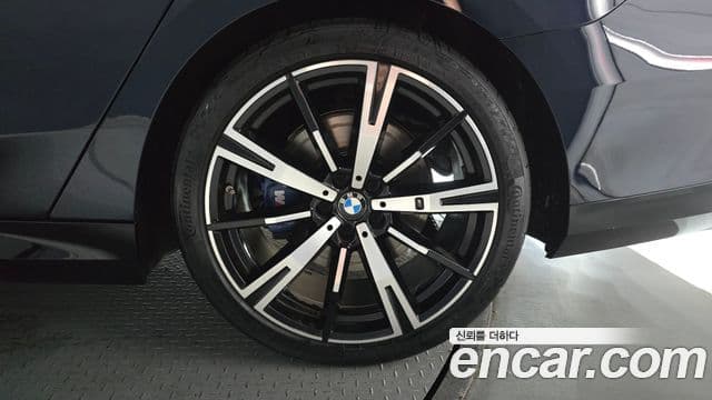 BMW 5 Series 2024 — Şəkil 4/34