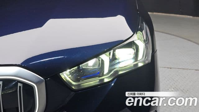 BMW 5 Series 2024 — Şəkil 24/34