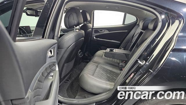 Genesis G70 2019 — Şəkil 23/33