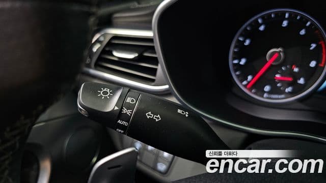 Genesis G70 2019 — Şəkil 21/33