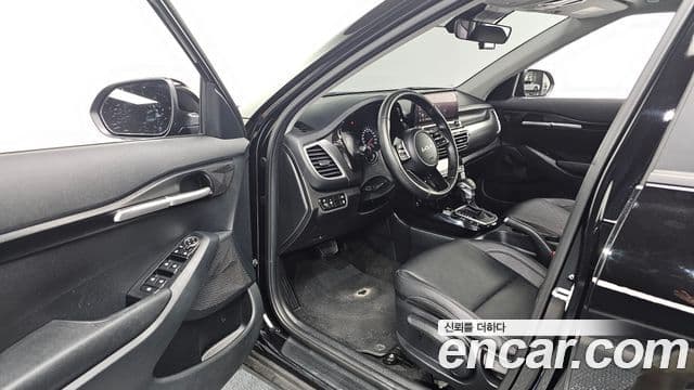 Kia Seltos 2022 — Şəkil 10/20