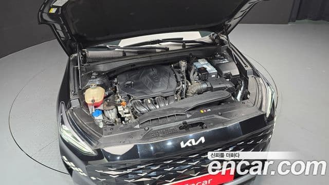 Kia K8 2021 — ფოტო 5/20