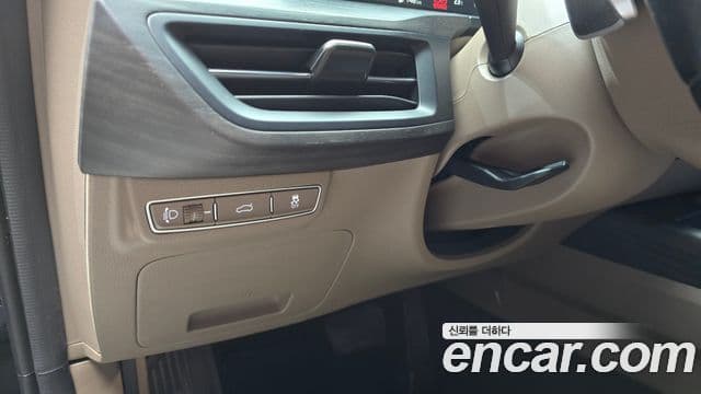 Kia K8 2021 — ფოტო 14/20