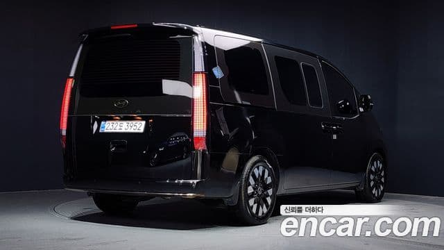 Hyundai Staria 2024 — Şəkil 2/20