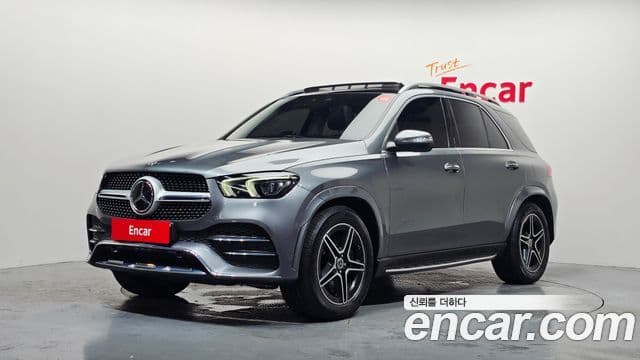 Mercedes-Benz GLE-Class 2021 — ფოტო 1/20