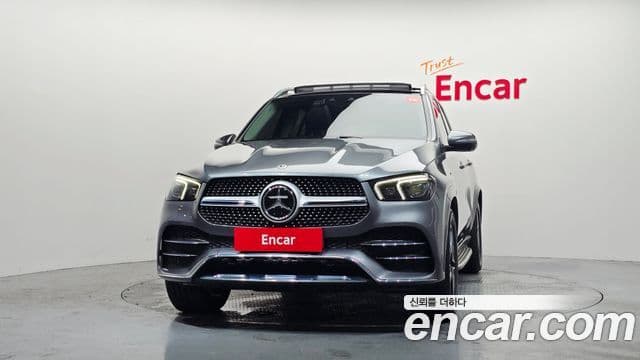 Mercedes-Benz GLE-Class 2021 — ფოტო 3/20