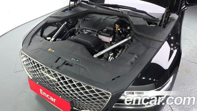 Genesis Electrified G80 2022 — ფოტო 6/20