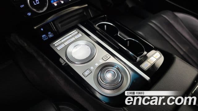 Genesis Electrified G80 2022 — ფოტო 9/20