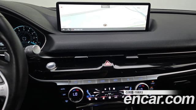 Genesis Electrified G80 2022 — ფოტო 13/20