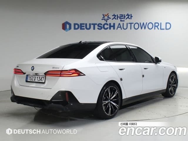BMW 5 Series 2025 — Şəkil 1/20
