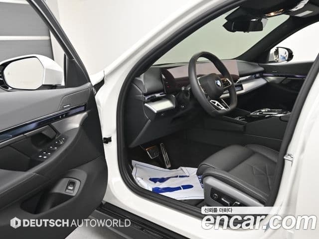 BMW 5 Series 2025 — Şəkil 10/20