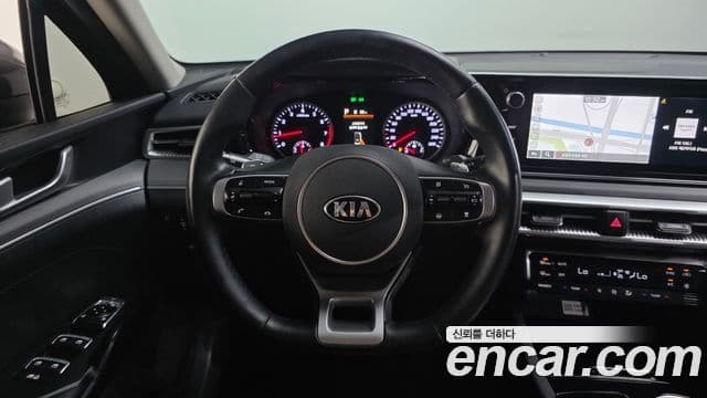 Kia K5 2021 — Фото 13/20