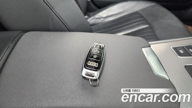 Audi A6 2021 — Şəkil 16/20