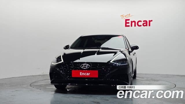 Hyundai Sonata 2022 — ფოტო 3/20