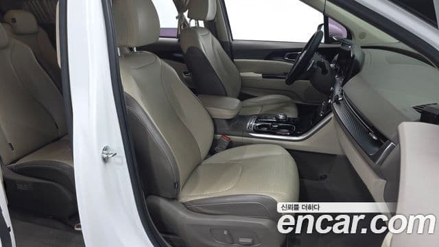 Kia Carnival 2021 — Şəkil 12/20