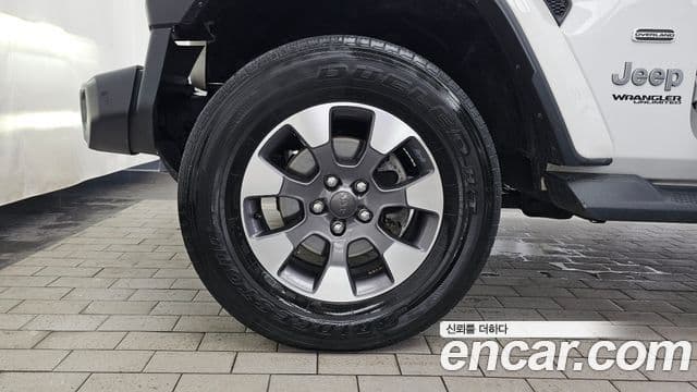 Jeep Wrangler 2019 — Photo 25/33