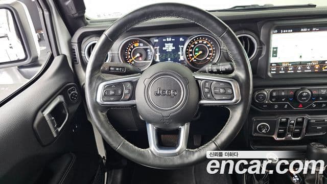 Jeep Wrangler 2019 — Photo 1/33