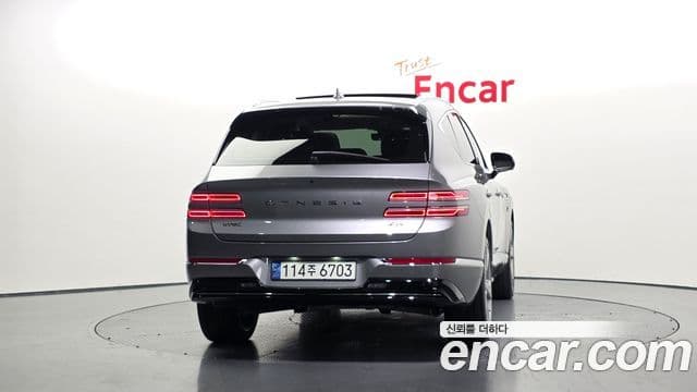 Genesis GV80 2023 — ფოტო 4/20