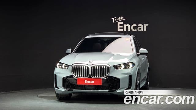 BMW X5 2024 — Photo 23/34
