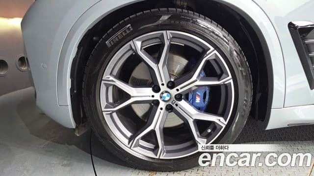 BMW X5 2024 — Photo 27/34