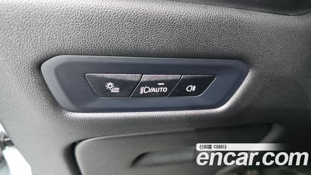 BMW X5 2024 — Photo 19/34