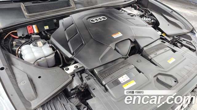 Audi Q7 2021 — Şəkil 5/20