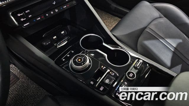 Kia K5 2020 — Şəkil 9/20