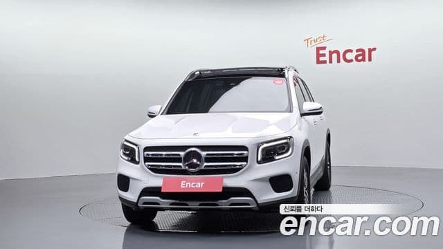 Mercedes-Benz GLB-Class 2021 — Şəkil 3/20