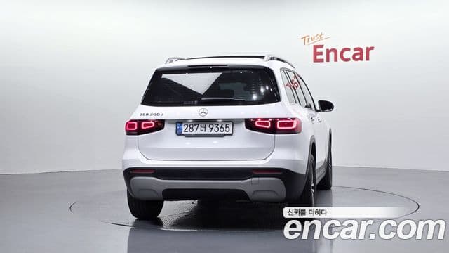 Mercedes-Benz GLB-Class 2021 — Şəkil 4/20