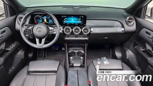 Mercedes-Benz GLB-Class 2021 — Şəkil 7/20