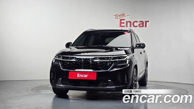 Kia Seltos 2023 — ფოტო 3/20