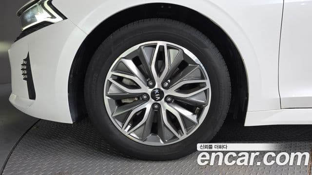 Kia K5 2021 — Şəkil 5/20