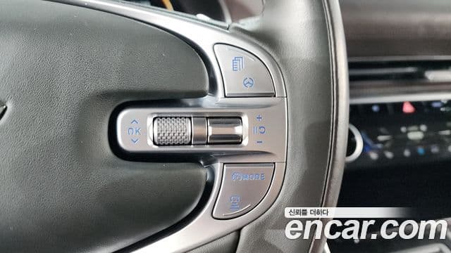 Genesis GV80 2020 — Photo 32/38