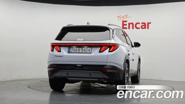 Hyundai The New Tucson 2022 — Фото 4/20