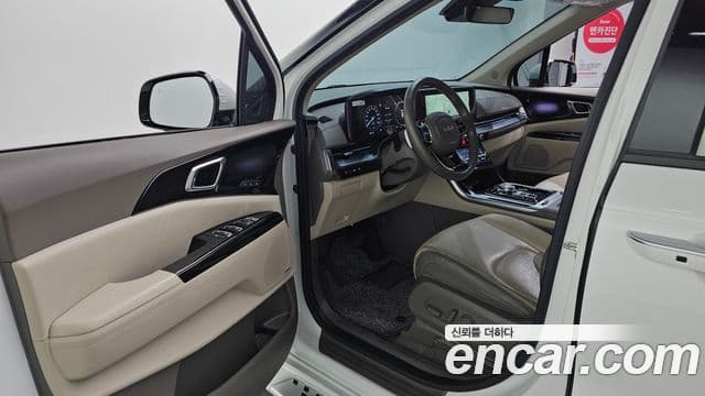 Kia Carnival 2023 — Şəkil 10/20