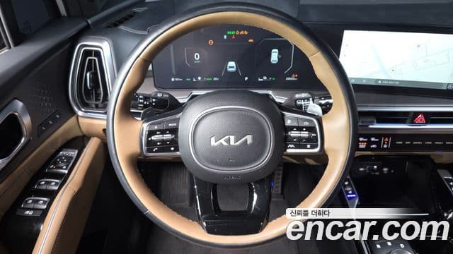 Kia Sorento 2024 — Фото 14/20