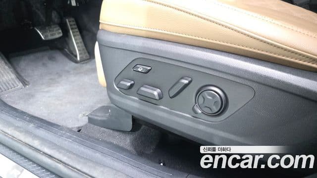 Kia Sorento 2024 — Photo 17/34