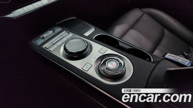 Genesis GV70 2021 — Şəkil 7/20